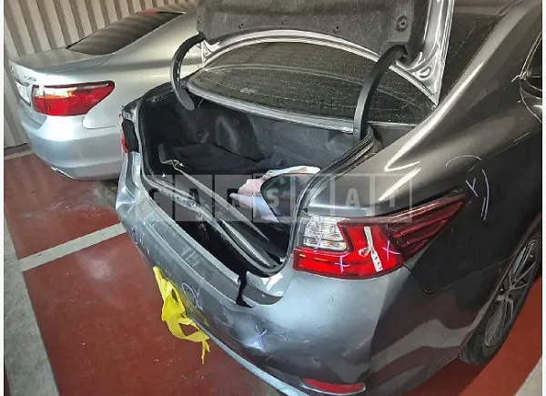 Photo 2 of 20: 2016 Lexus ES300h — Korean insurance auction