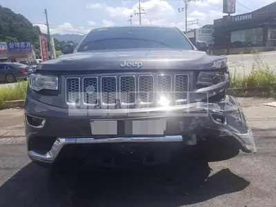 Photo 1 of 5: 2015 Jeep Straw Grand Cherokee — Korean insurance auction