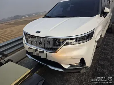 Photo 1 of 45: 2020 Kia Carnivals — Korean insurance auction