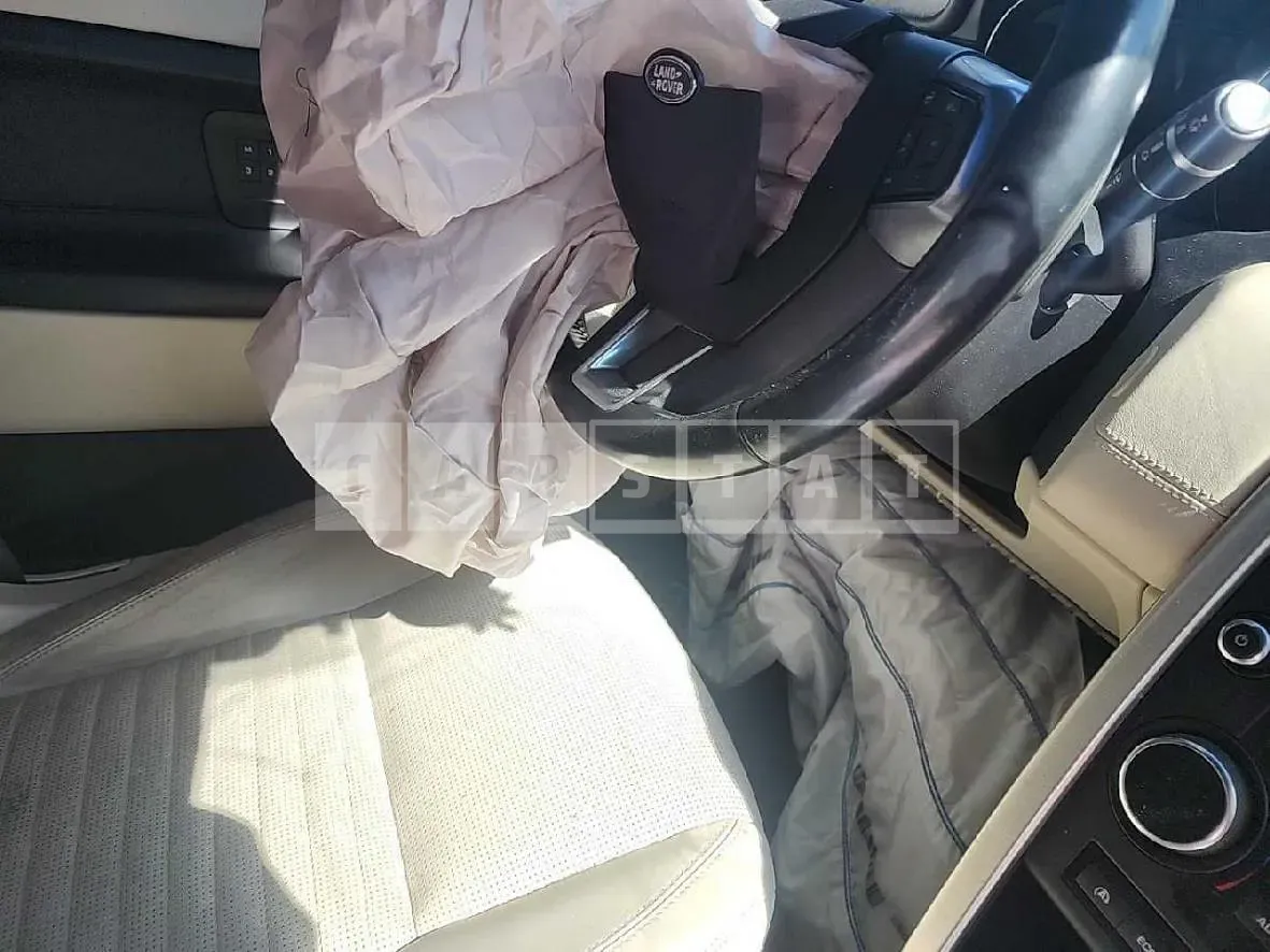 Photo 2 of 10: 2017 Land Rover Discovery Sport 2.0d — Korean insurance auction