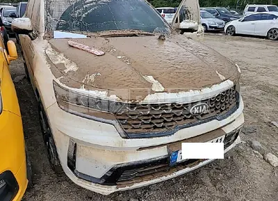 Photo 1 of 7: 2021 Kia Sorento, VIN KNARK81BGMA026012 — Korean insurance auction