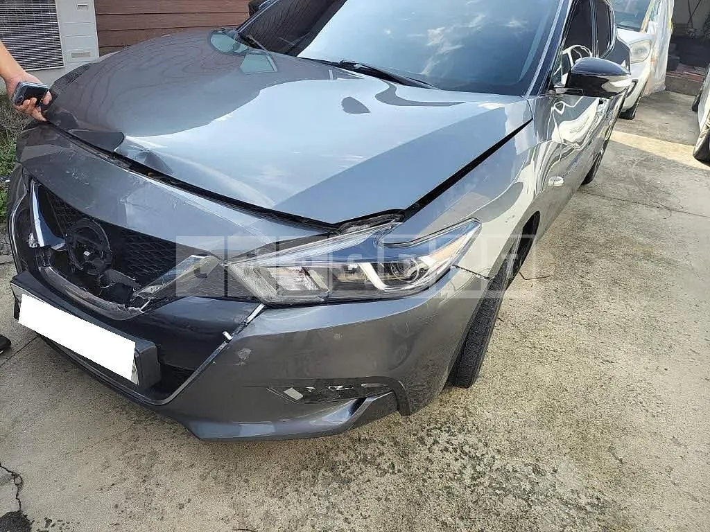Photo 2 of 22: 2018 Nissan Maxima, VIN 1N4AA6AP3JC378254 — Korean insurance auction