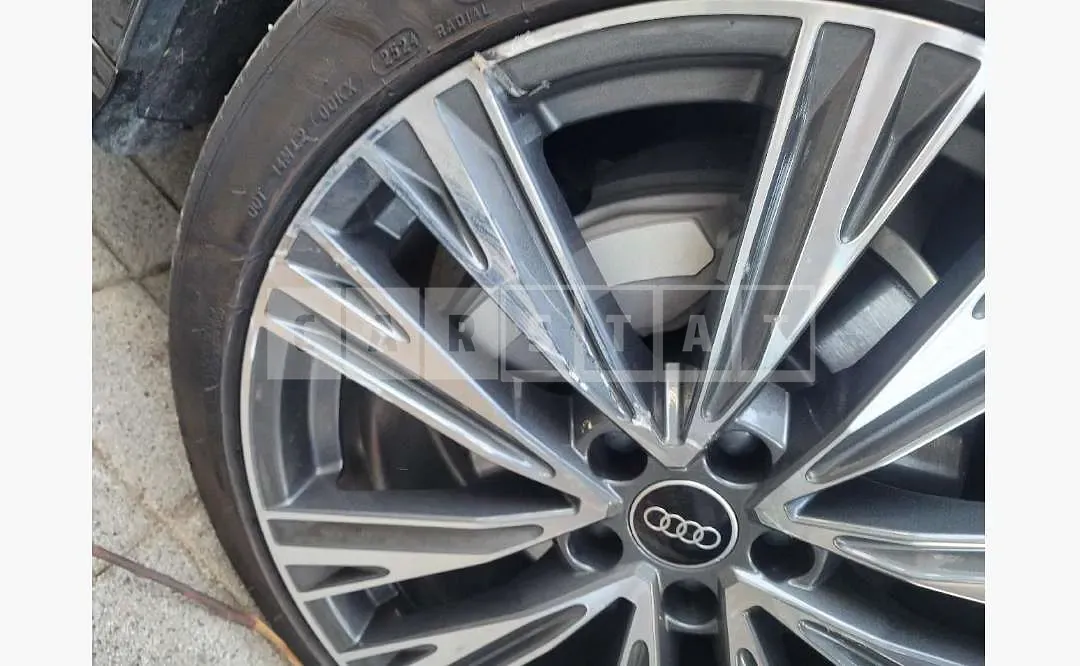 Photo 2 of 103: 2023 Audi A6 45 TFSI quattro — Korean insurance auction