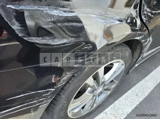 Photo 2 of 6: 2016 Mercedes-Benz E220 CDI, VIN WDDHF0CB8GB205939 — Korean insurance auction