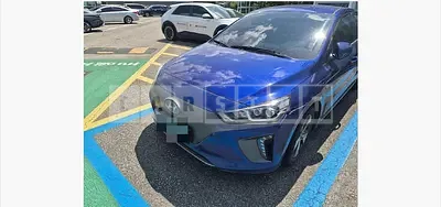 Photo 1 of 22: 2019 Hyundai IONIQ Electric — Korean insurance auction