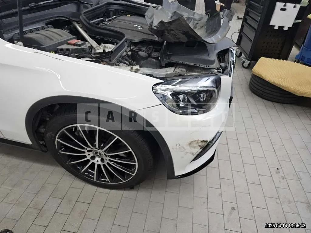 Photo 2 of 14: 2018 Mercedes-Benz GLC250 d 4Matic — Korean insurance auction