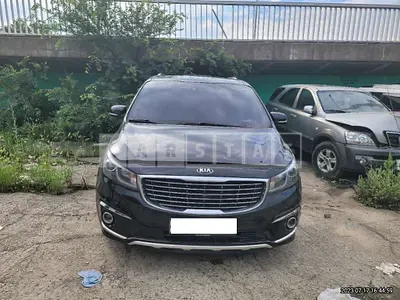 Photo 1 of 14: 2018 Kia Carnival, VIN KNAMC81ABJS370644 — Korean insurance auction