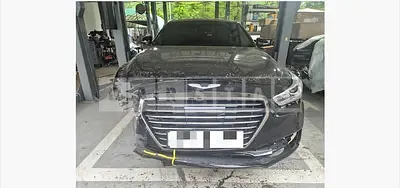 Photo 1 of 13: 2016 Genesis EQ900 3.3T — Korean insurance auction