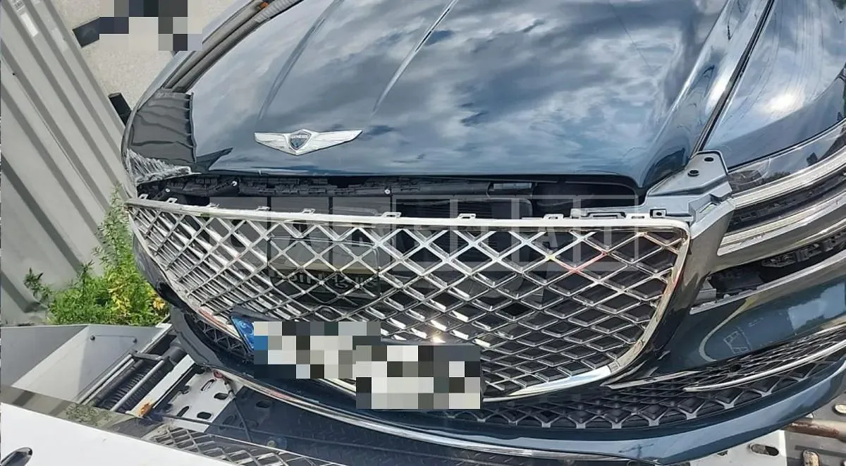 Photo 2 of 10: 2021 Genesis G80 — Korean insurance auction