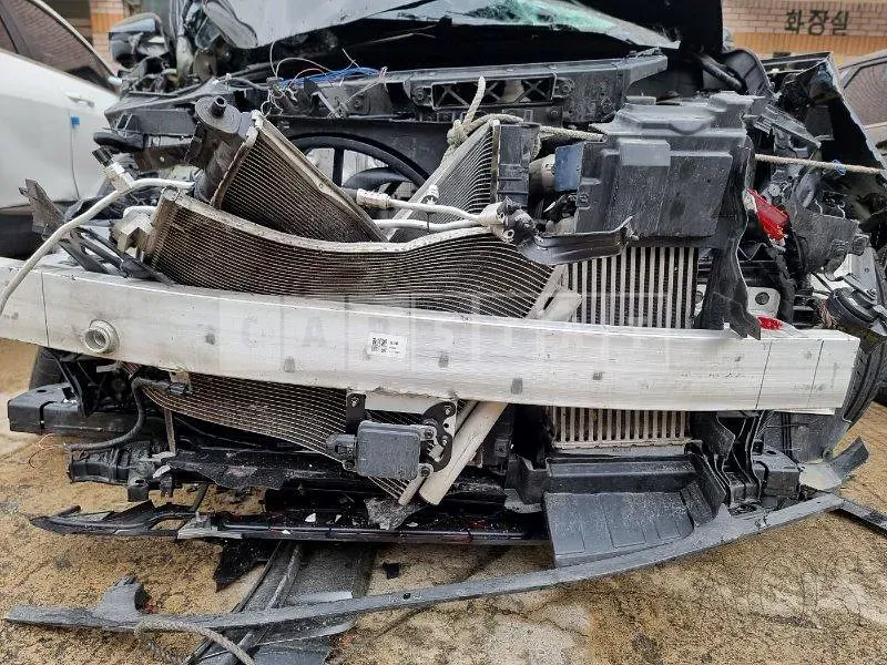 Photo 2 of 31: 2020 Kia Sorento 2.2, VIN KNARF81BGMA073589 — Korean insurance auction