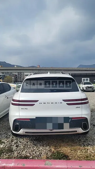 Photo 1 of 65: 2022 Genesis GV70 — Korean insurance auction