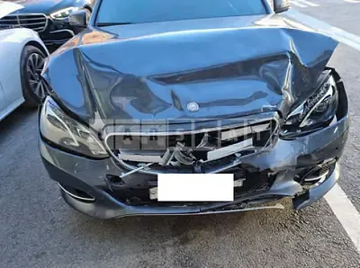 Photo 1 of 15: 2016 Mercedes-Benz E250 BlueTec 4Matic — Korean insurance auction