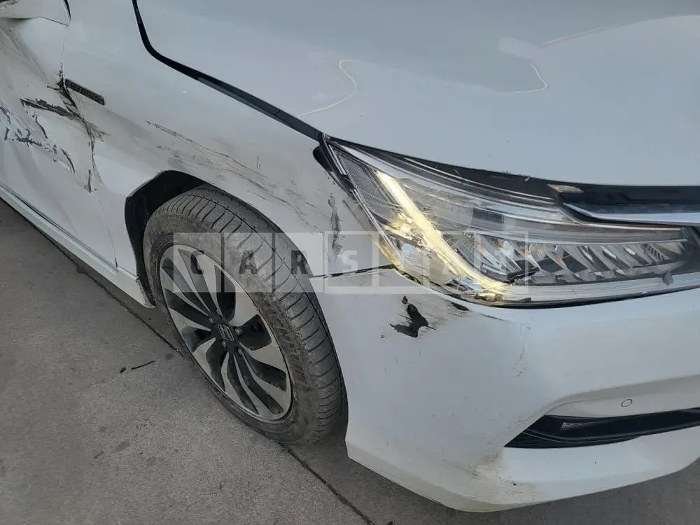 Photo 2 of 18: 2017 Honda Accord Hybrid, VIN JHMCR6650HC201762 — Korean insurance auction