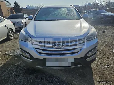 Photo 1 of 13: 2014 Hyundai Santa Fe DM 4WD — Korean insurance auction