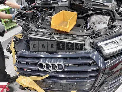 Photo 1 of 43: 2020 Audi SQ5 TDI, VIN WAUZZZFY4L2085820 — Korean insurance auction