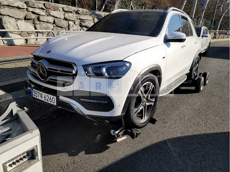 Photo 2 of 11: 2021 Mercedes-Benz GLE350 e 4Matic, VIN W1NFB5EB8MA494645 — Korean insurance auction