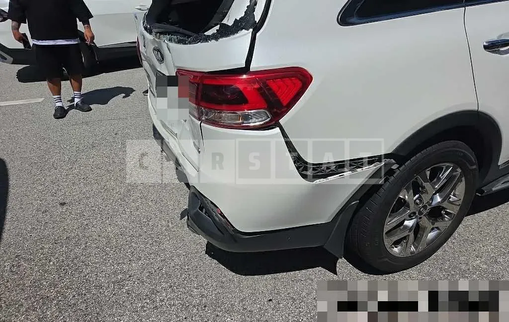Photo 2 of 7: 2015 Kia Sorento 2.0 — Korean insurance auction