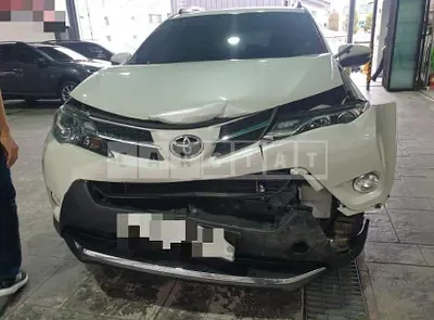 Photo 1 of 5: 2015 Toyota Lab 4 2WD, VIN JTMYFREV9FD079826 — Korean insurance auction