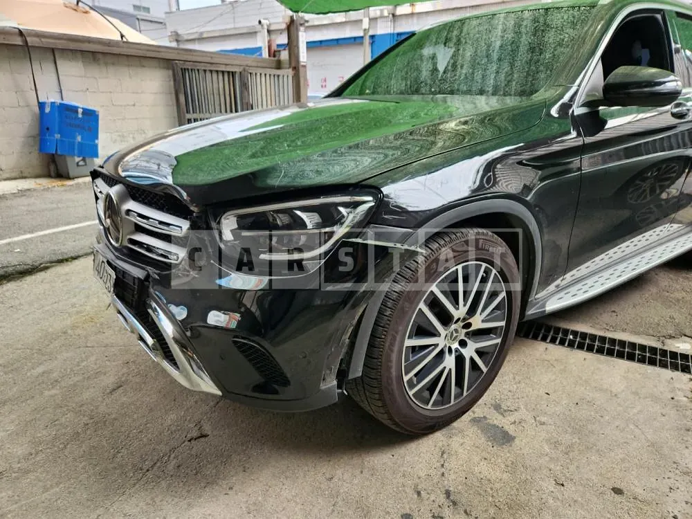 Photo 2 of 20: 2020 Mercedes-Benz GLC300 4Matic, VIN WDC0G8EB4LF746693 — Korean insurance auction