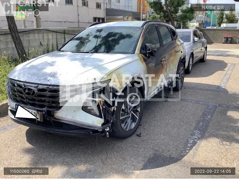 Photo 2 of 9: 2021 Hyundai Tucson, VIN KMHJC81BHMU077290 — Korean insurance auction