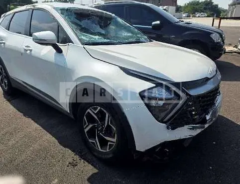 Photo 2 of 41: 2022 Kia Sportage — Korean insurance auction