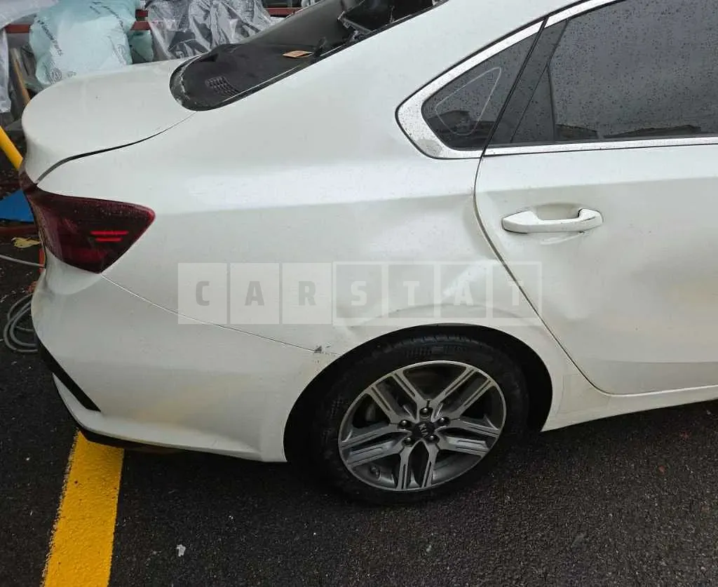 Photo 2 of 15: 2021 Kia Kz 1.SH — Korean insurance auction