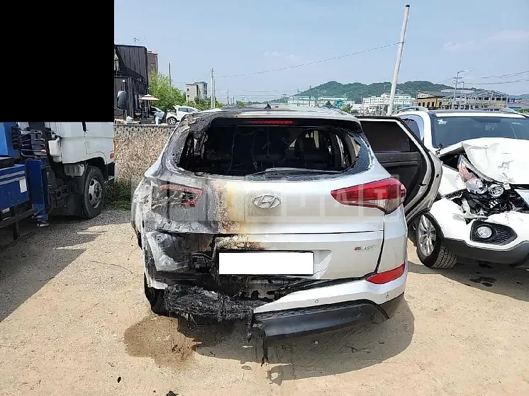 Photo 2 of 8: 2016 Hyundai Tucson, VIN KMHJ2815GGU016148 — Korean insurance auction