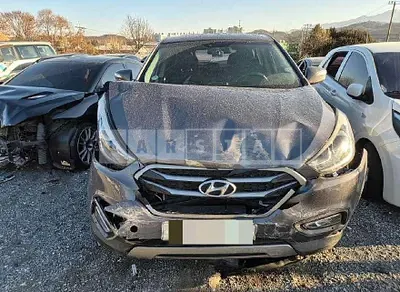 Photo 1 of 12: 2014 Hyundai Tucson — Korean insurance auction