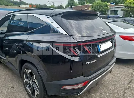Photo 2 of 8: 2022 Hyundai Tucson, VIN KMHJE81BGNU133712 — Korean insurance auction