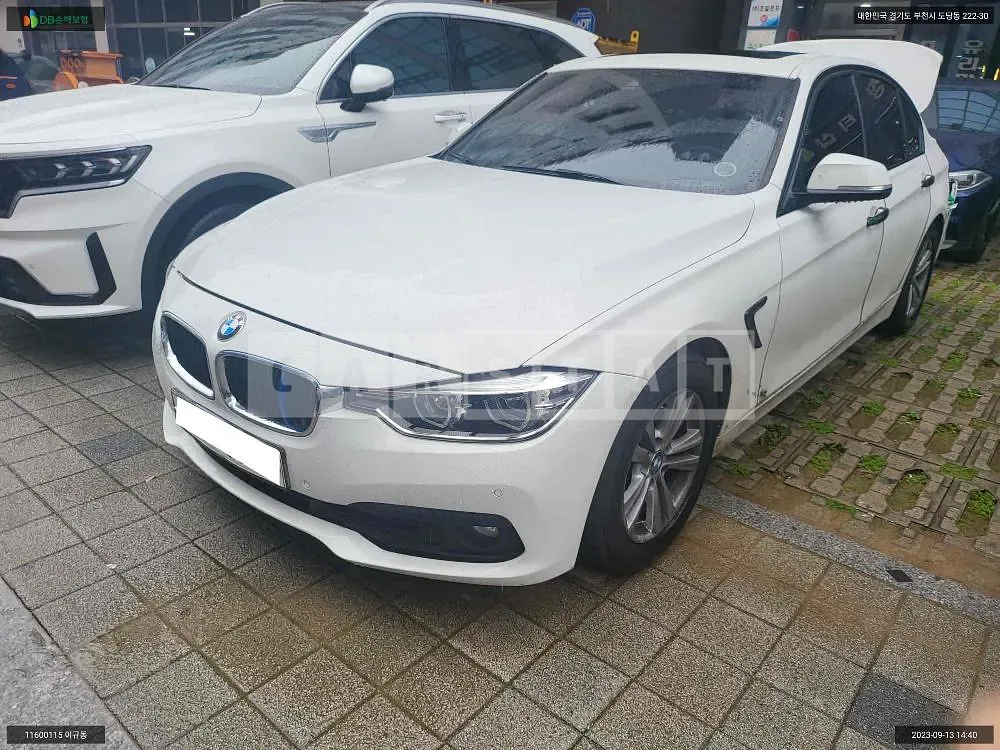 Photo 2 of 17: 2016 BMW 320d, VIN WBA8D1107GK776004 — Korean insurance auction