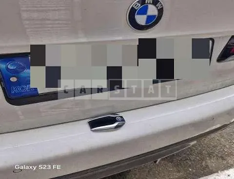 Photo 2 of 39: 2022 BMW 520i — Korean insurance auction