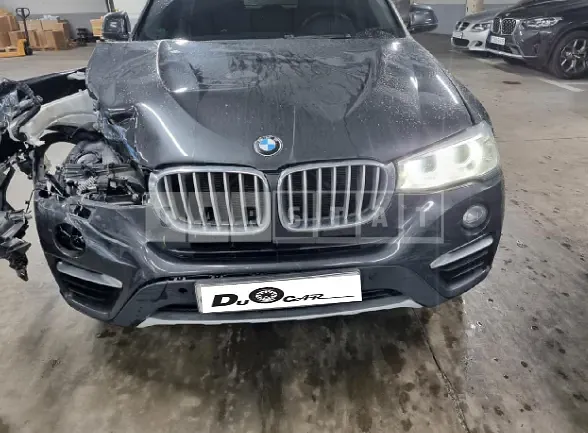 Photo 2 of 24: 2015 BMW X4 xDrive 20d, VIN WBAXX1106F0L97251 — Korean insurance auction