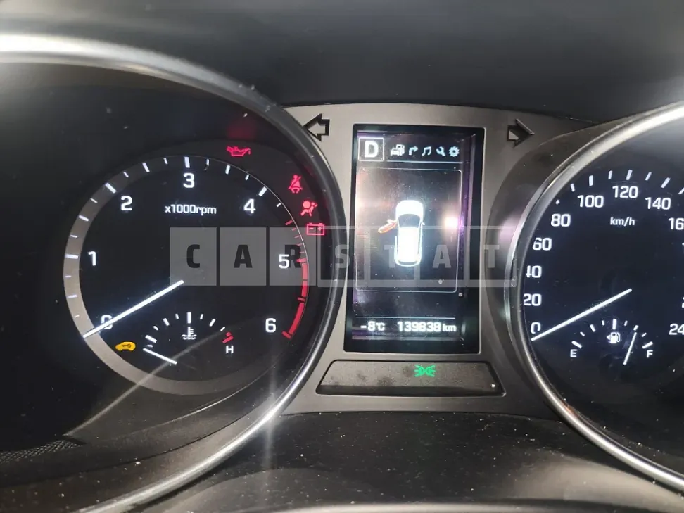 Photo 2 of 10: 2016 Hyundai Santa Fe DM 2.0, VIN KMHSW81UBGU677985 — Korean insurance auction