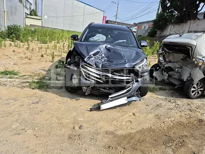 Photo 1 of 13: 2015 Hyundai Santa Fe, VIN KMHSW81UDGU591769 — Korean insurance auction