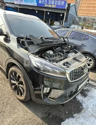 Photo 2 of 24: 2018 Kia Sorento — Korean insurance auction