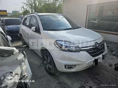 Photo 1 of 9: 2015 Renault Samsung QM5 4WD — Korean insurance auction