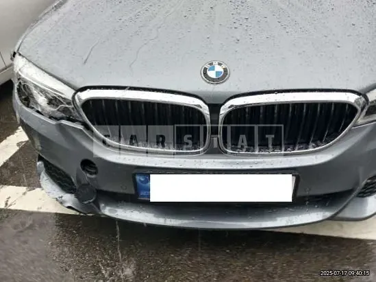 Photo 2 of 13: 2017 BMW 530i — Korean insurance auction