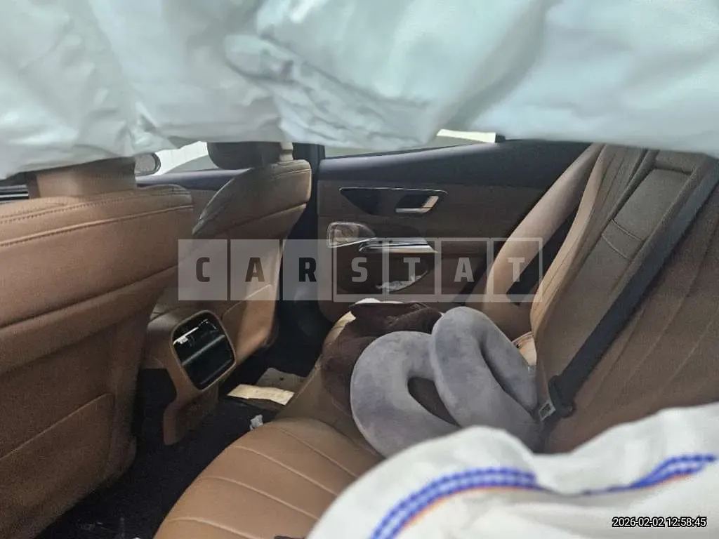 Photo 2 of 24: 2024 Mercedes-Benz E 300 4Matic — Korean insurance auction