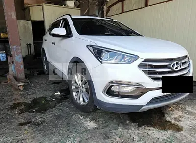 Photo 1 of 8: 2018 Hyundai Santa Fe, VIN KMHSW81UBJU847130 — Korean insurance auction