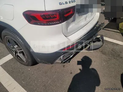 Photo 1 of 23: 2022 Mercedes-Benz GLB250 4Matic — Korean insurance auction
