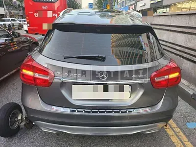 Photo 1 of 8: 2016 Mercedes-Benz GLA200 d 4Matic, VIN WDCTG0CB6GJ234034 — Korean insurance auction