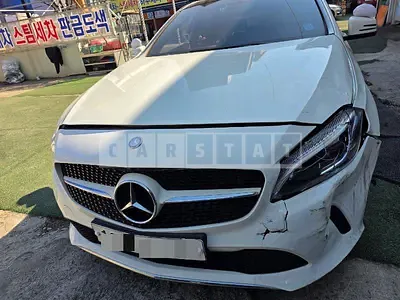Photo 1 of 13: 2016 Mercedes-Benz A200 — Korean insurance auction