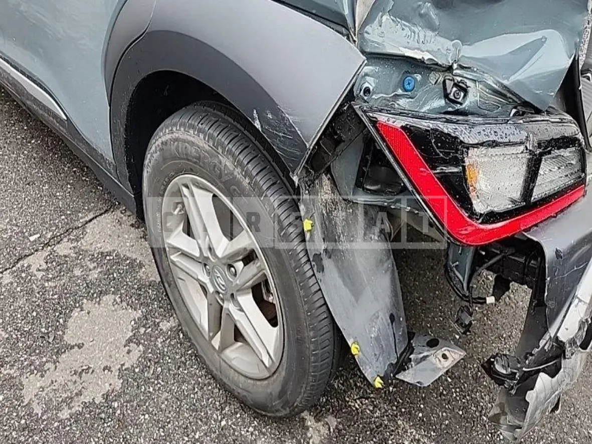 Photo 2 of 64: 2020 Hyundai Kona Gasoline, VIN KMHK3813GMU680249 — Korean insurance auction