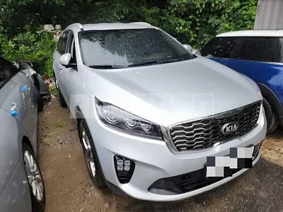 Photo 1 of 22: 2019 Kia Sorento, VIN KNAPK81BBLA559036 — Korean insurance auction