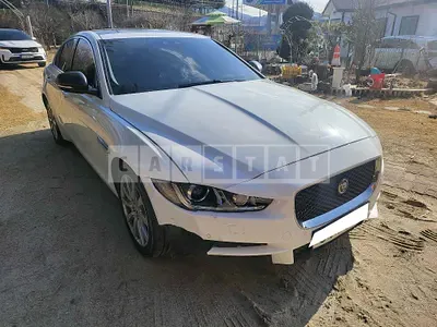 Photo 1 of 29: 2016 Kia Jaguar XE 2.0d, VIN KNABX511BGT442450 — Korean insurance auction