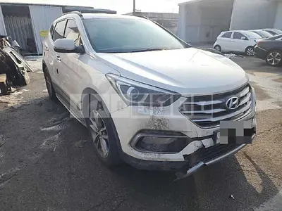 Photo 1 of 12: 2016 Hyundai Santa Fe 2.0, VIN KMHSW81UBGU628646 — Korean insurance auction