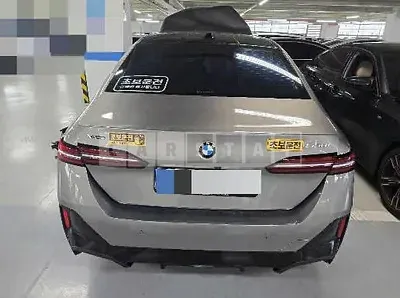 Photo 1 of 8: 2025 BMW 530i xDrive — Korean insurance auction
