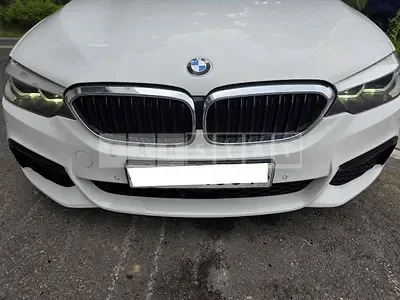 Photo 1 of 32: 2017 BMW 520d, VIN WBAJC3108JWB77504 — Korean insurance auction