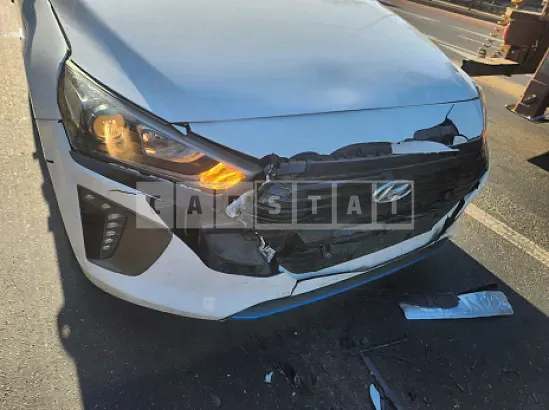 Photo 2 of 14: 2016 Hyundai IONIQ — Korean insurance auction