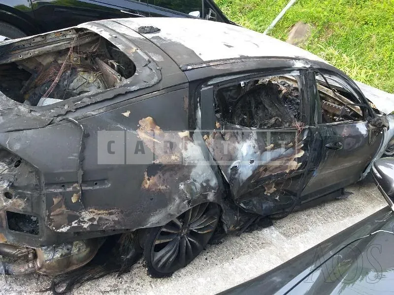 Photo 2 of 11: 2020 Kia Stinger, VIN KNAE151BBLS083677 — Korean insurance auction